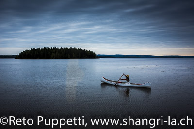 Schweden Frau im Kanu, Idylle am See, Reisefotos, Fotograf, Fotograf, Kunst-Fotograf, Tier-Fotograf, Fantasy, Fineart, Fineart-Fotograf, Sport-Fotograf St. Gallen, St.Gallen